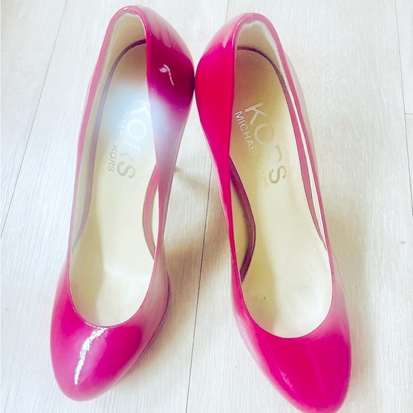 Michael Kors Fuchsia Patent Leather Shoes 37 6.5 - Picture 5 of 9